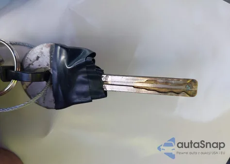 2001 Toyota Camry Ce из США, поврежденный, VIN 4T1BG22K31U082200